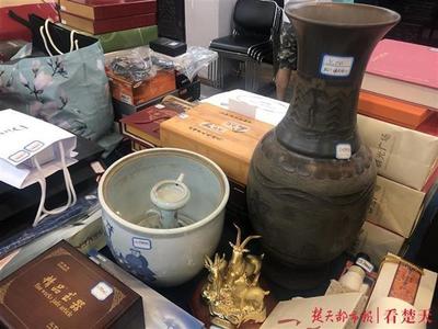 492组“廉政账户”物品在汉拍卖 总成交价达422万